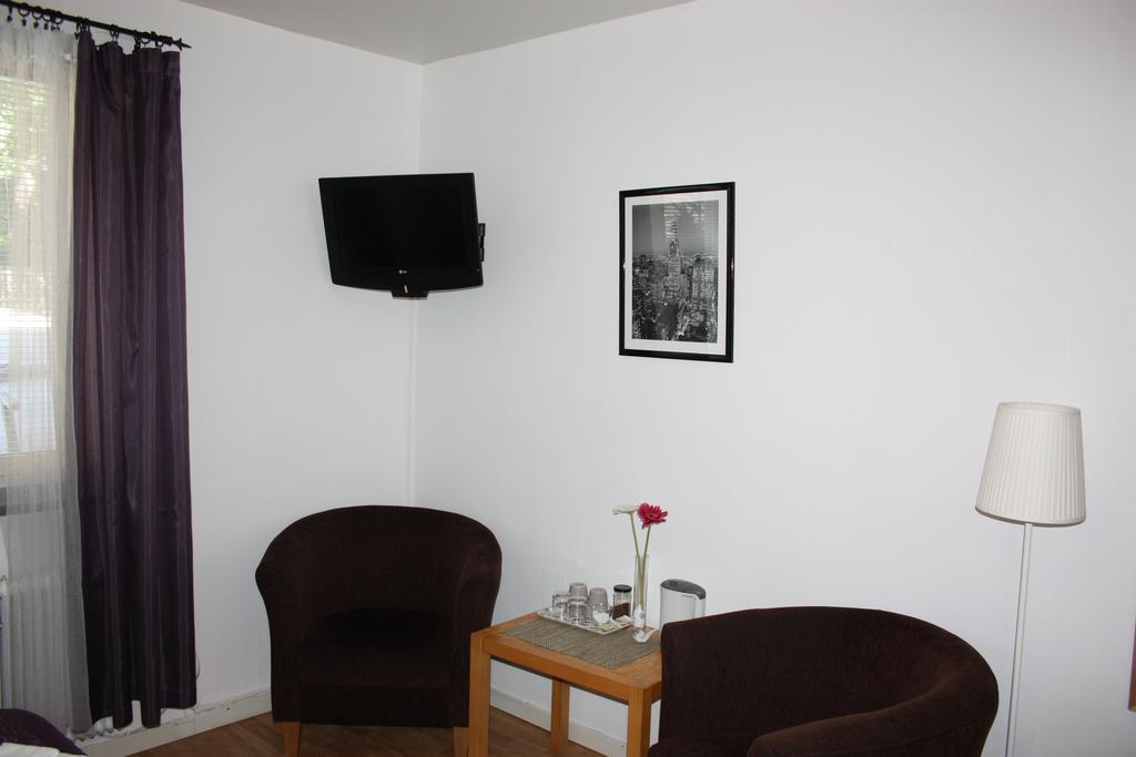 Lilla Hotellet Eskilstuna Exterior photo